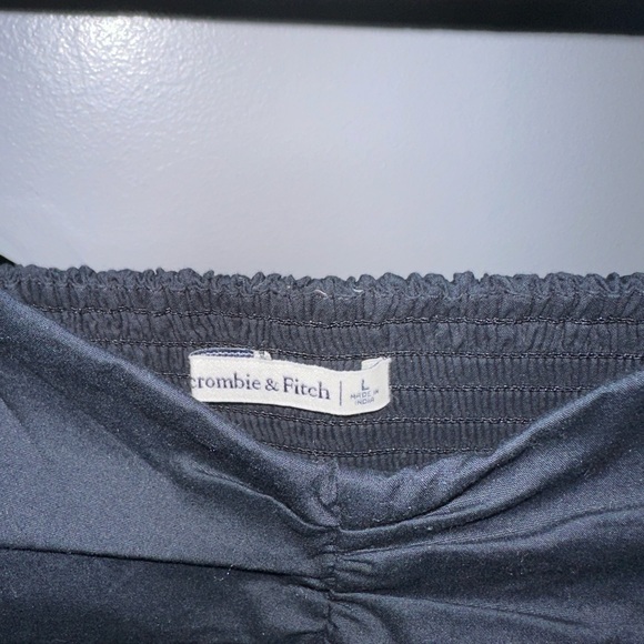 Abercrombie and fitch top - Picture 3 of 3
